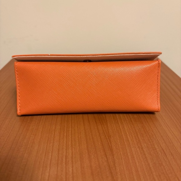 Tory Burch Orange Logo Sunglasses Case - Picture 5 of 6